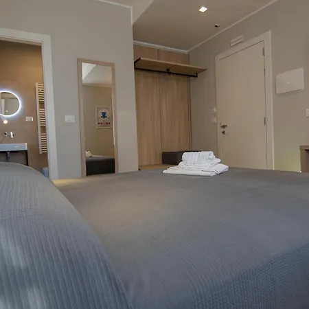 Hotel Tritone