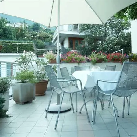 Tritone 트리에스테