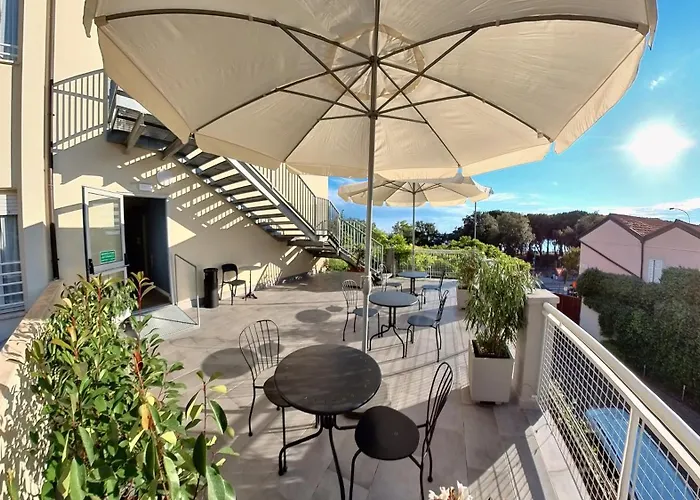 Готель Tritone Трієст